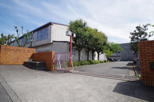 【中学校】川崎市立金程中学校まで989ｍ