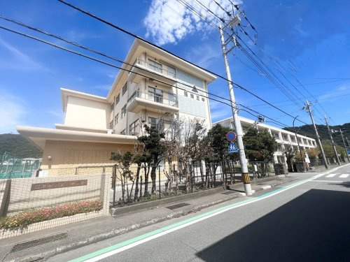 【中学校】沼津市立第三中学校まで1343ｍ