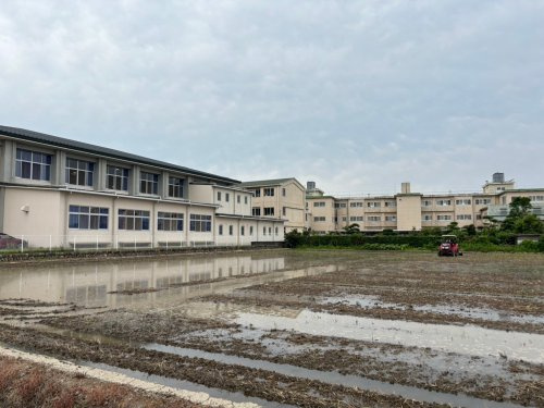 【中学校】大里中学校まで2298ｍ