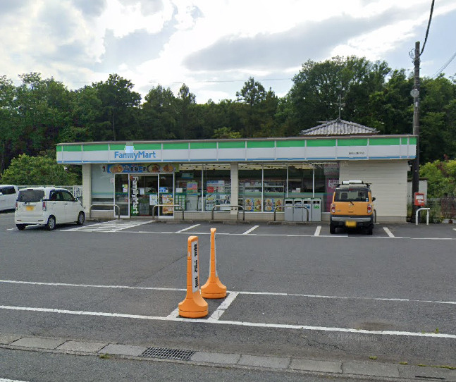 【コンビニエンスストア】ファミリーマート　東松山東平店まで2391ｍ