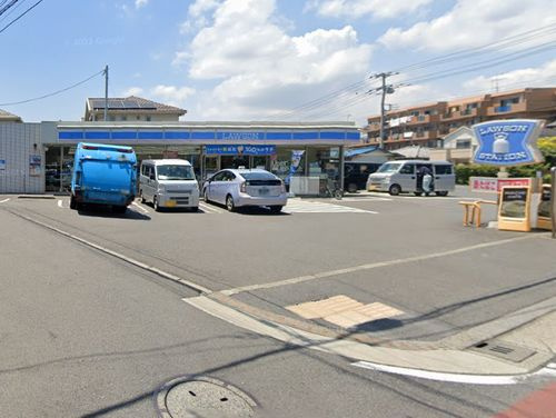 【コンビニエンスストア】ローソン茅ヶ崎菱沼店まで503ｍ