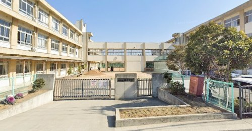 【中学校】姫路市立灘中学校まで869ｍ