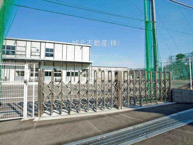 【中学校】板橋区立赤塚第二中学校まで630ｍ
