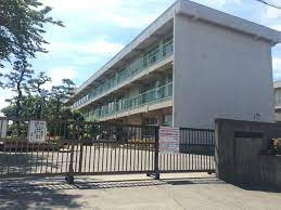 【小学校】並木小学校まで318ｍ