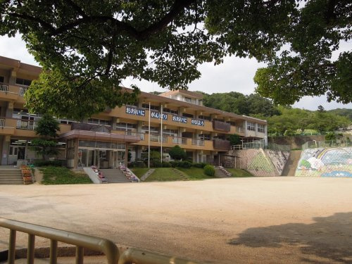 【小学校】笠岡市立大井小学校まで1720ｍ