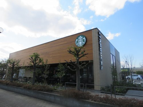 【喫茶店・カフェ】スターバックス川越伊勢原店まで372ｍ