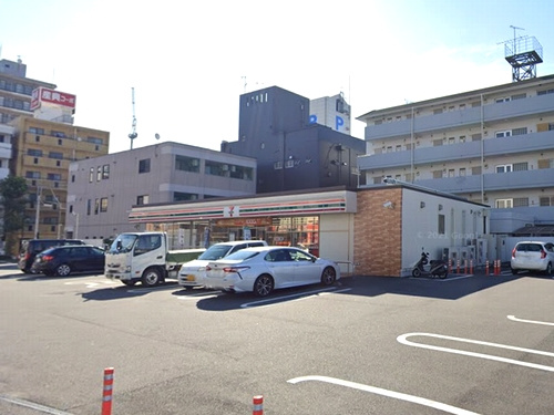 【コンビニエンスストア】セブンイレブン伊勢原桜台1丁目店まで505ｍ