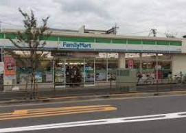【コンビニエンスストア】ファミリーマート　足立平野店まで403ｍ