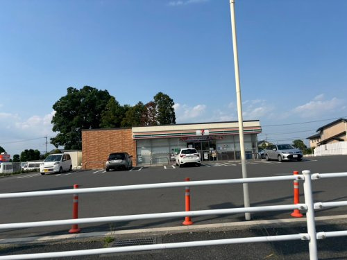 【コンビニエンスストア】セブンイレブン熊谷久保島店まで1504ｍ