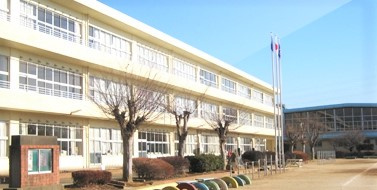 【小学校】牛久市立向台小学校まで1310ｍ