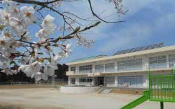 【小学校】三反田小学校まで1280ｍ