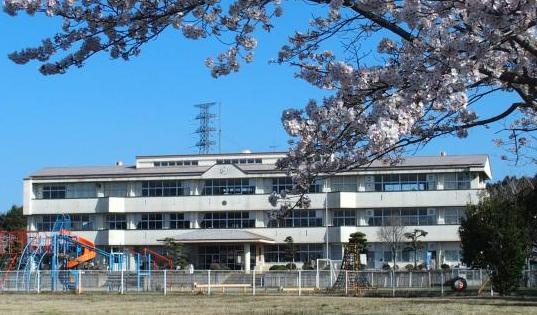 【小学校】金砂郷小学校まで1200ｍ