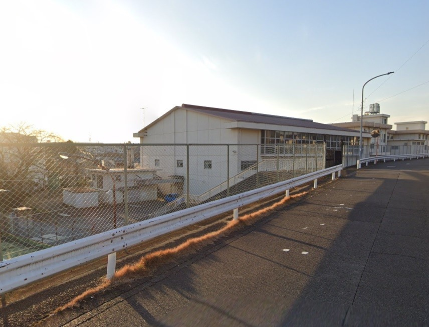 【中学校】綾瀬市立北の台中学校まで428ｍ