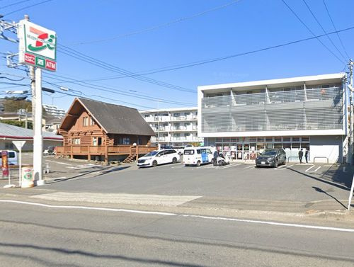 【コンビニエンスストア】セブンイレブン藤沢善行2丁目店まで948ｍ