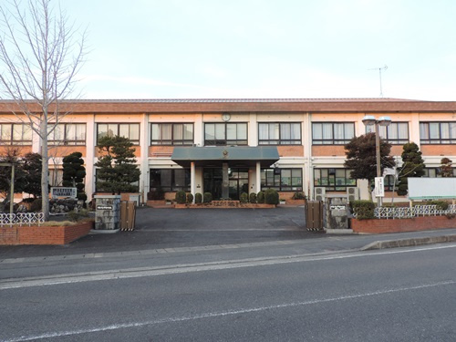 【中学校】甲賀市立甲賀中学校まで686ｍ