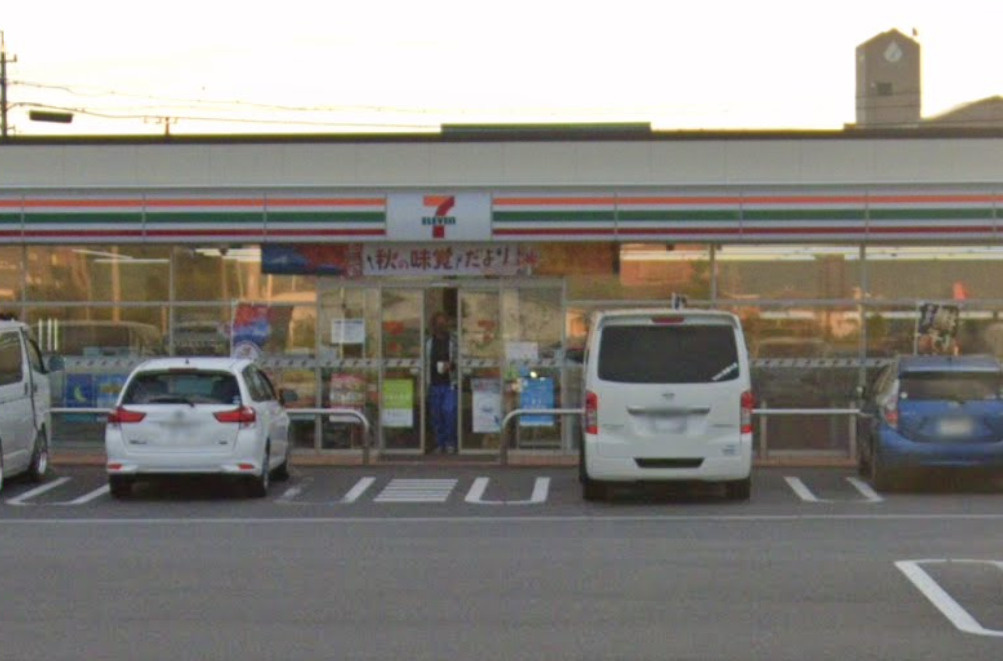【コンビニエンスストア】セブンイレブン　稲沢中之庄店まで723ｍ