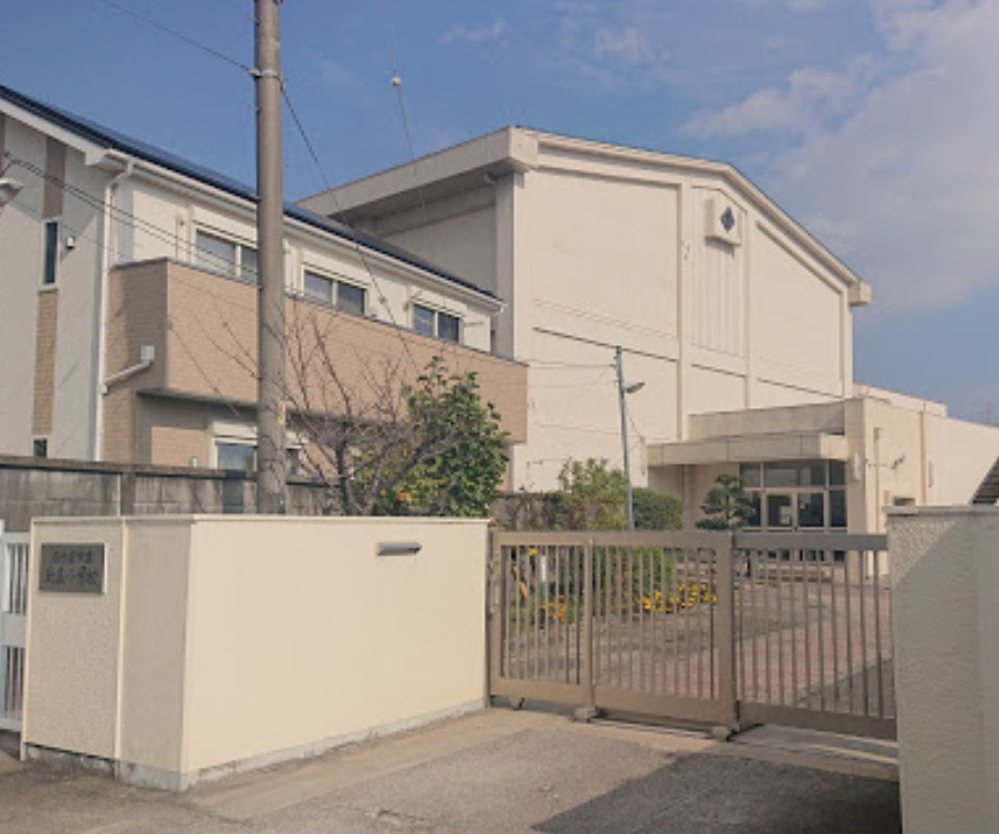【小学校】名古屋市立比良小学校まで494ｍ