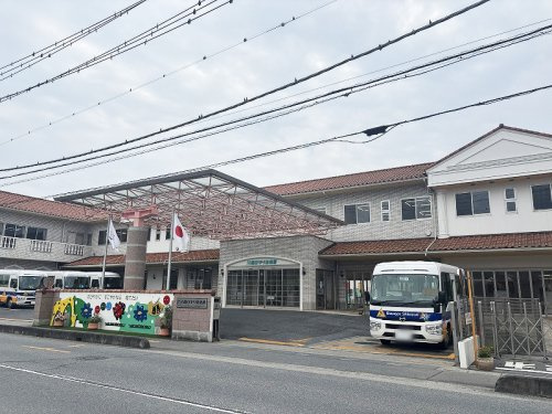 【幼稚園】川越白ゆり幼稚園まで570ｍ