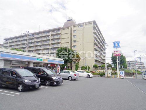 【コンビニエンスストア】ローソン鵜野森1丁目店まで541ｍ