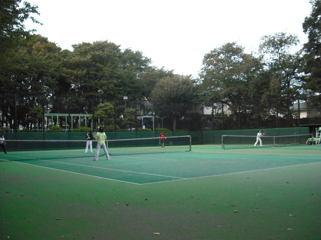 【スポーツ施設】宮前公園庭球場まで293ｍ