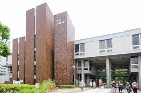 【図書館】平塚市中央図書館まで1623ｍ