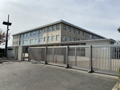 【中学校】高崎市立群馬中央中学校まで2185ｍ