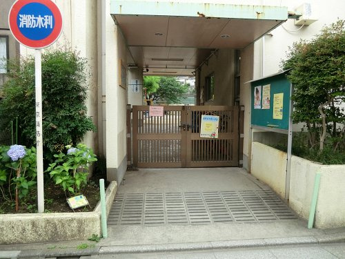 【保育園】下馬保育園まで533ｍ