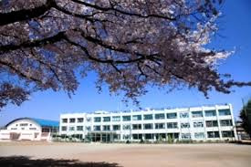 【中学校】第六中学校まで1009ｍ
