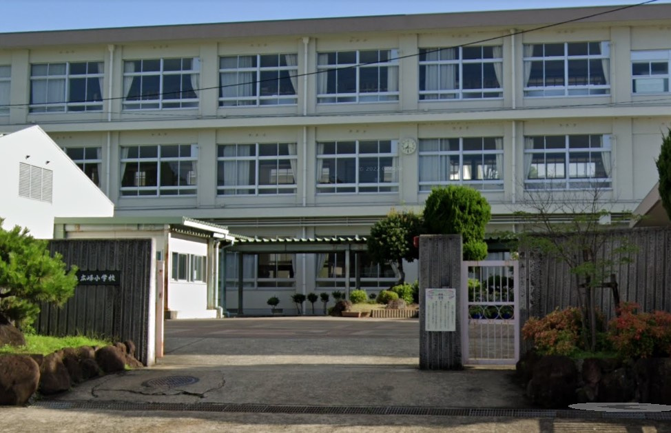 【小学校】姫路市立広峰小学校まで1102ｍ