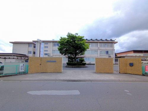 【中学校】近江八幡市立八幡西中学校まで3232ｍ