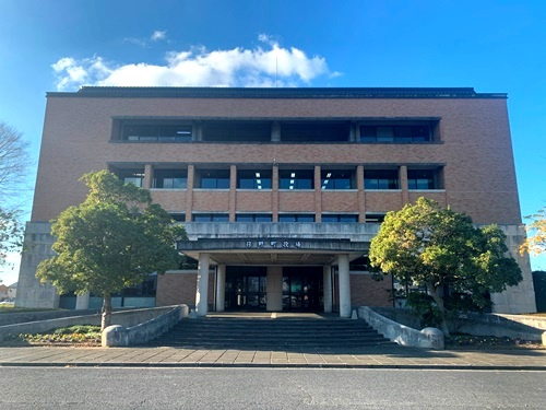 【市役所・区役所】日野町役場まで1331ｍ