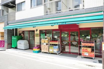 【スーパー】まいばすけっと　富士見台駅北店まで313ｍ