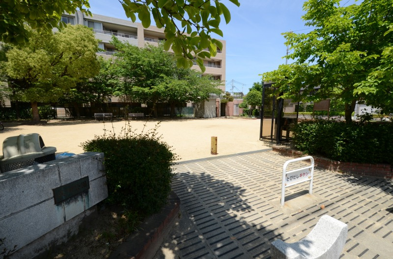 【公園】呉川公園まで407ｍ