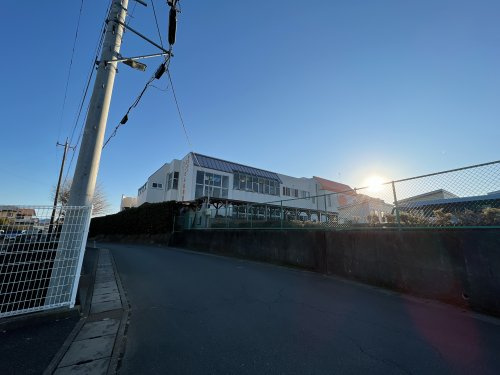 【幼稚園】エンゼル幼稚園まで832ｍ