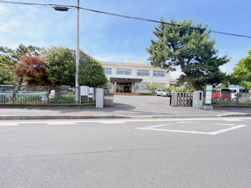 【小学校】伊豆の国市立韮山小学校まで350ｍ