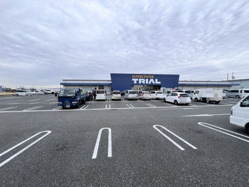 【スーパー】スーパーセンタートライアル　東九条店まで591ｍ