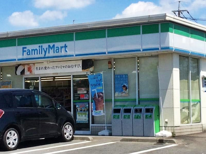 【コンビニエンスストア】ファミリーマート　相模原当麻店まで119ｍ