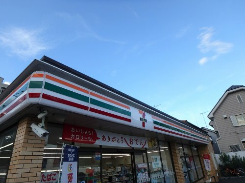 【コンビニエンスストア】セブンイレブンさいたま辻5丁目店まで586ｍ
