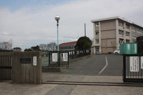 【小学校】大矢部小学校まで565ｍ