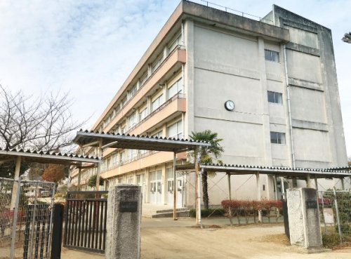 【中学校】いわき市立内郷第一中学校まで1649ｍ