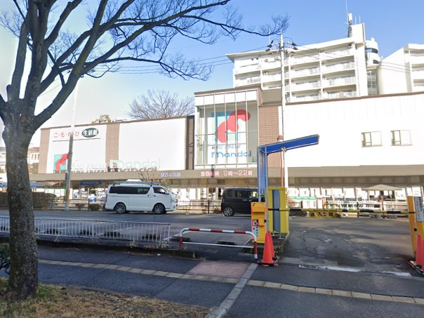 【スーパー】万代香里ヶ丘店まで1004ｍ