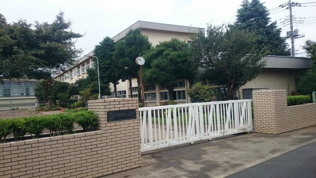 【中学校】所沢市立小手指中学校まで1848ｍ