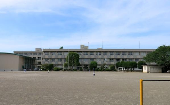 【小学校】下館小学校まで568ｍ