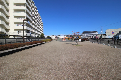【公園】久里浜みなと緑地まで50ｍ