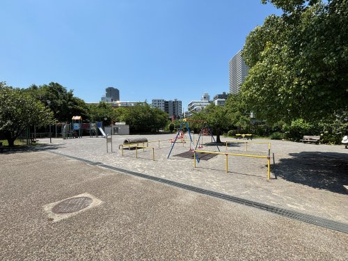 【公園】佃三丁目公園まで127ｍ