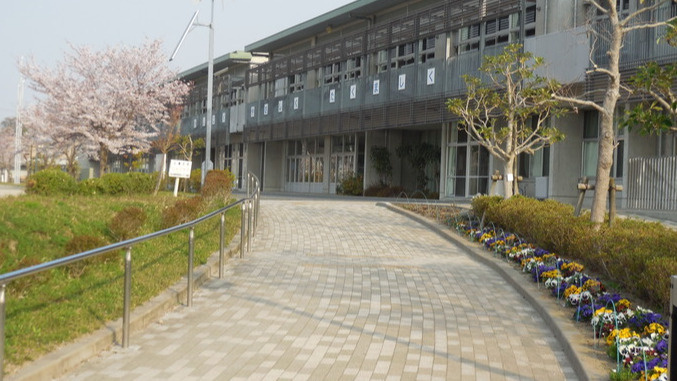 【小学校】成田市立美郷台小学校まで699ｍ