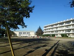 【小学校】八千代市立南高津小学校まで450ｍ