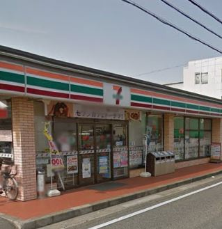 【コンビニエンスストア】セブン－イレブン名古屋中汐田店まで301ｍ