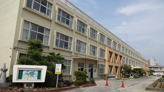 【小学校】麻里布小学校まで1113ｍ