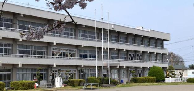 【小学校】筑西市立伊讃小学校まで1049ｍ